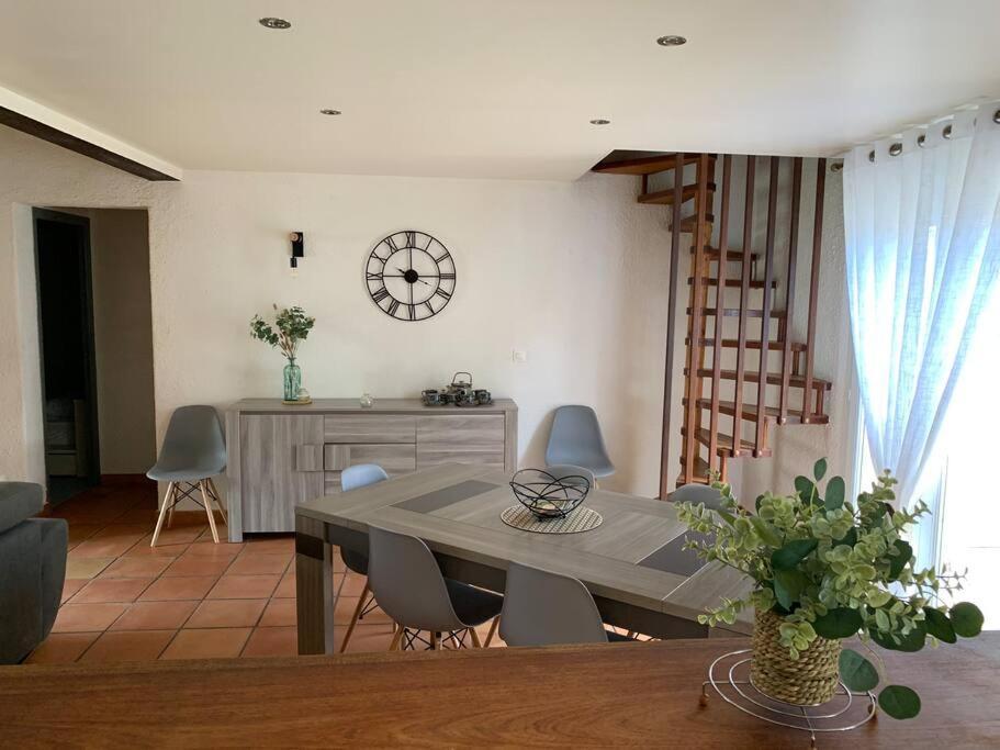Jolie Villa Piscine A 15 Min Du Barcares サルス・ル・シャトー エクステリア 写真
